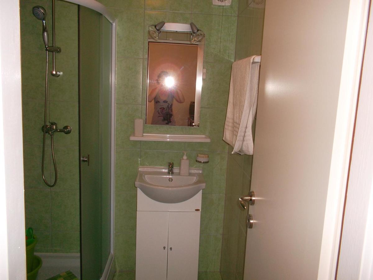 Apartmani Kate Stari Grad  Buitenkant foto
